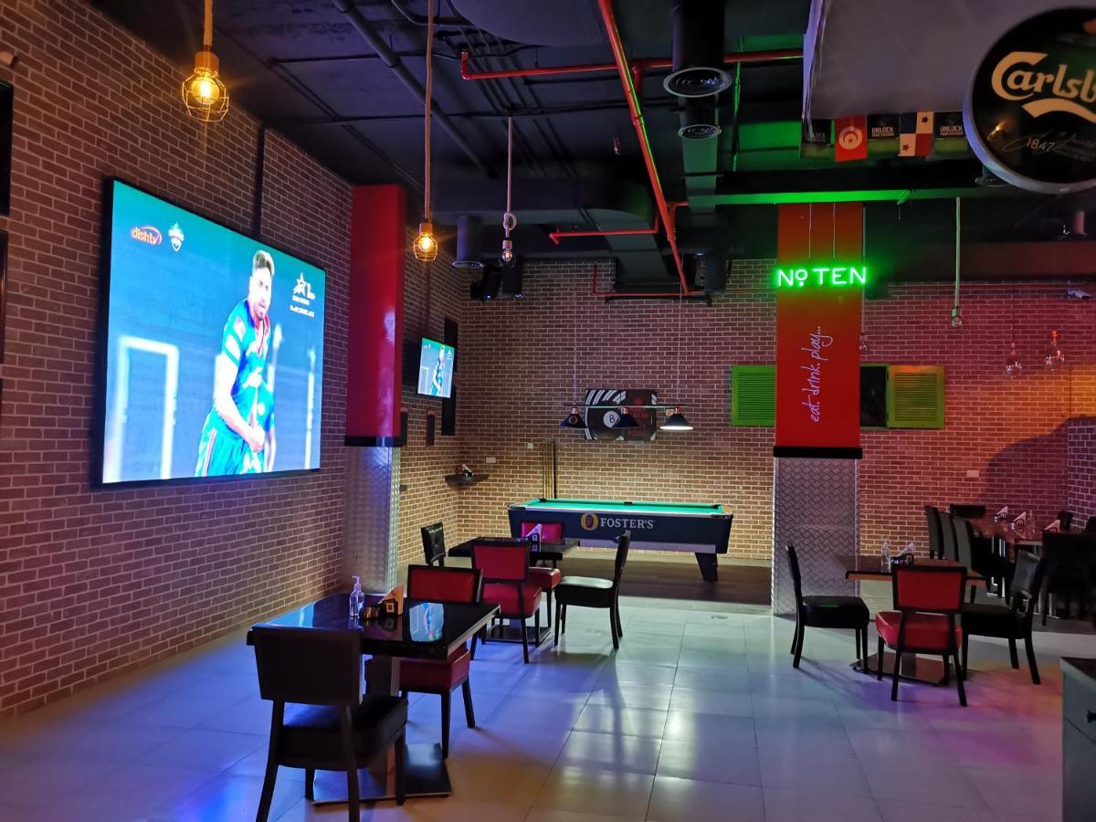 Fortune Hotel Deira Dubai Bagian luar foto