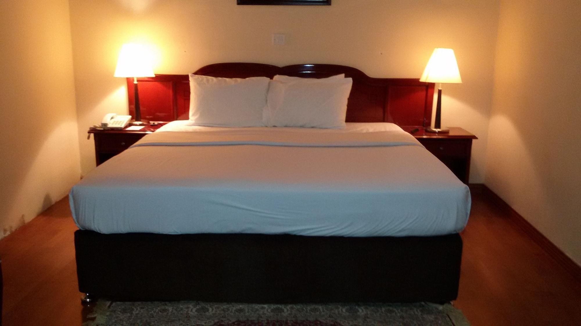 Fortune Hotel Deira Dubai Bagian luar foto