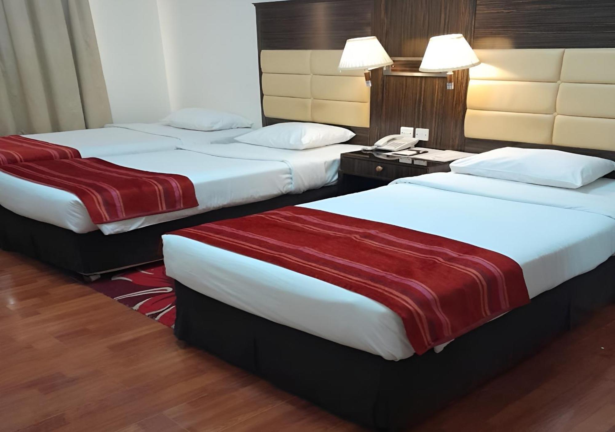 Fortune Hotel Deira Dubai Bagian luar foto