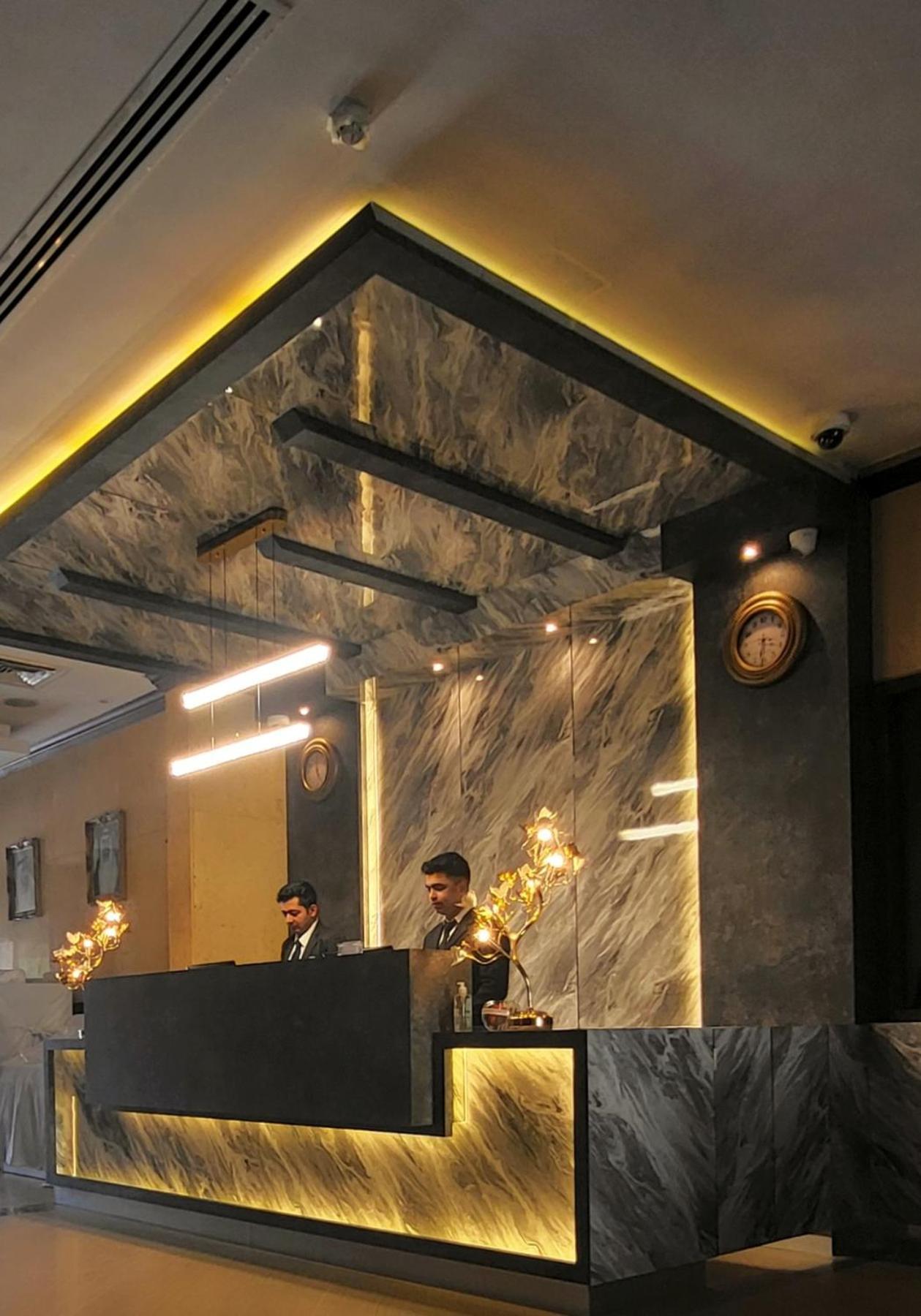 Fortune Hotel Deira Dubai Bagian luar foto