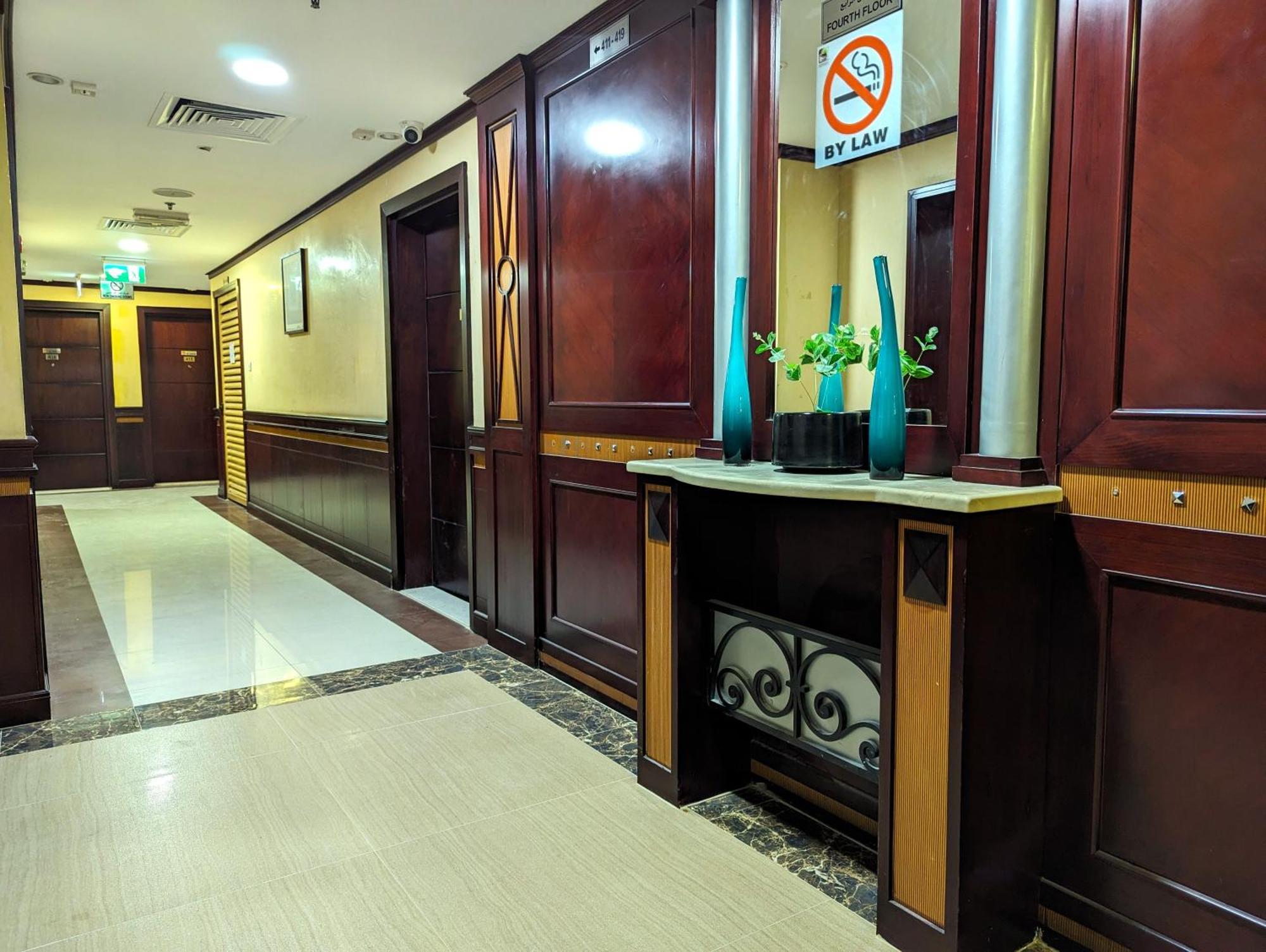 Fortune Hotel Deira Dubai Bagian luar foto